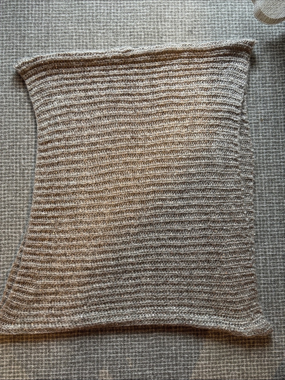 H&M Sparkle Ribbed Kniti infinity scarf in Taupe